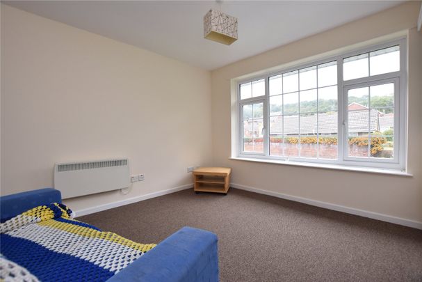 18, Abbeydale Grove, Kirkstall, Leeds, LS5 3RE - Photo 1