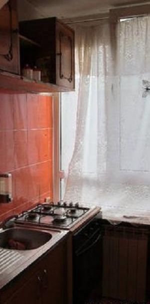 Apartament o camera zona Lunei - Fotografie 1