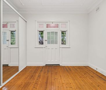 29 School Parade, Marrickville NSW 2204 - House For Rent | Domain - Photo 2