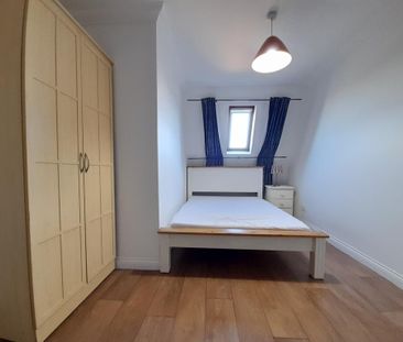 3 bedroom apartment to rent - Photo 6