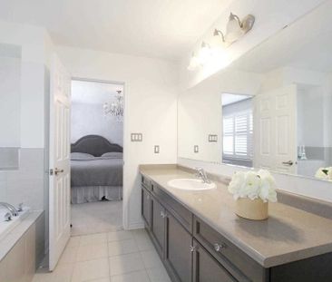 For Lease - 70 Quillberry Close Unit# Main, Brampton, Ontario - Photo 2