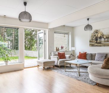 Lillmossvägen, Kungsängen - Foto 1