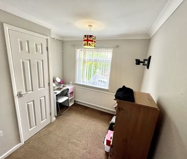 Sycamore Close, March - Photo 4