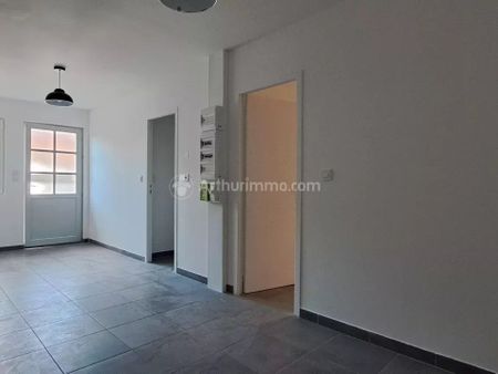 Location Appartement 3 pièces 51 m2 à Carmaux - Photo 4