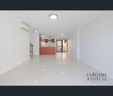 2/4 Lichfield Street, Victoria Park, WA 6100 - Photo 1