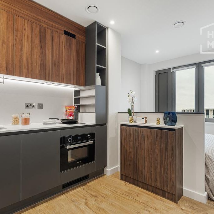 Studio to rent - Photo 1