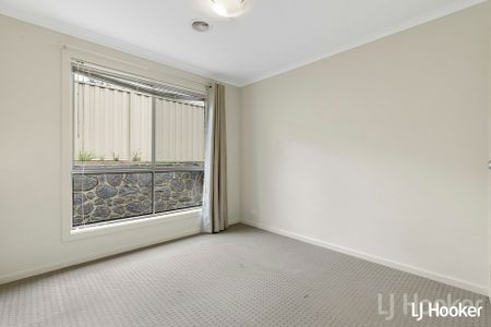 Fantastic 2 Bedroom Townhouse - Photo 4