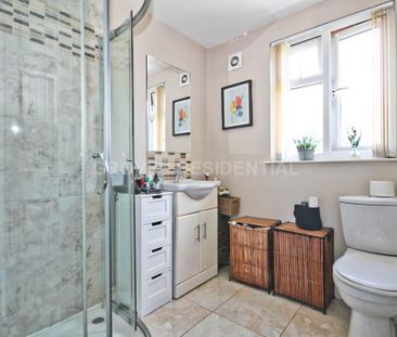 5 bedroom semi-detached house to rent - Photo 6