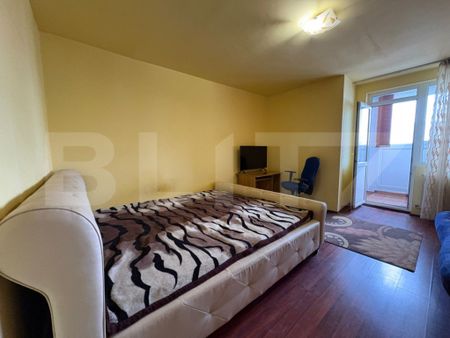 Garsoniera decomandata, 28 mp, zona Bucegi - Fotografie 2