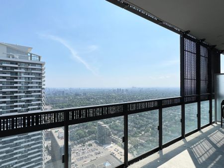 For Lease - 8 Eglinton Avenue Unit# 5001, Toronto, Ontario - Photo 2