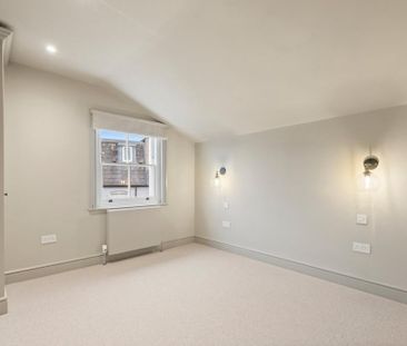 6 bedroom terraced house to rent - Photo 2