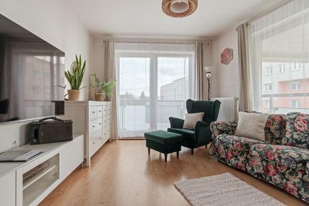 Komfortowe 3 pokoje z balkonem w spokojnej okolicy - Zdjęcie 3