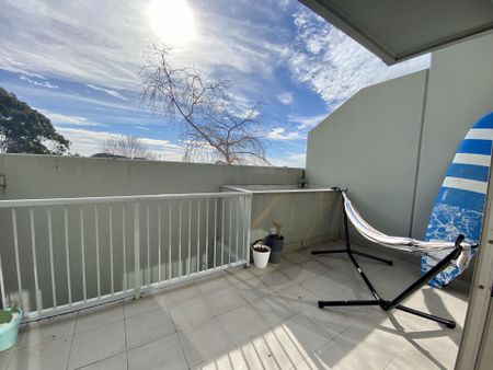 203/5 Tudor Street Newcastle West NSW - Photo 2