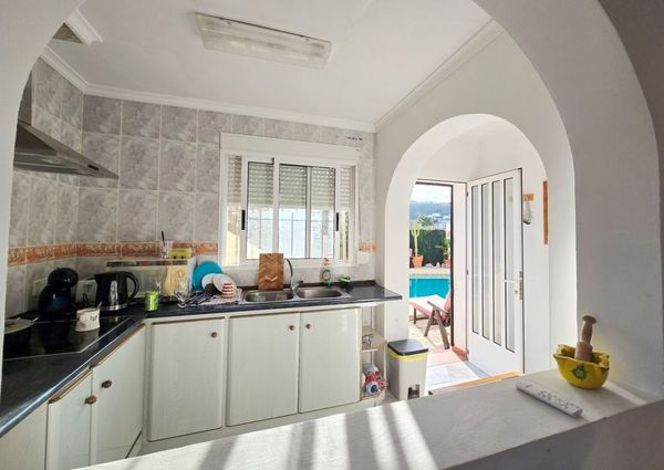 SPACIOUS VILLA FOR RENT FOR LONG TERM INCLUDING SUMMER