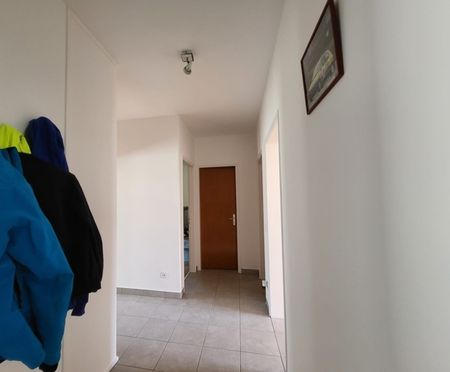 Apartment top Floor Renovated 3 bedrooms - Foto 4