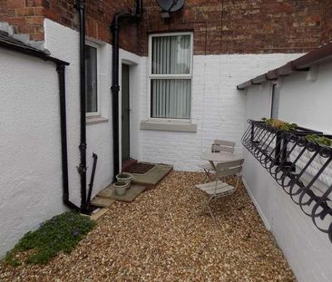 Mulcaster Crescent, Stanwix, Carlisle, CA3 - Photo 5