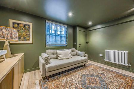 4 bedroom terraced house to rent - Photo 2