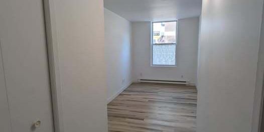 2 1/2 À LOUER ST-ROCH - Photo 3