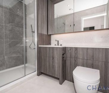 3 bedroom flat to rent - Photo 6