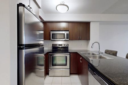 For Lease - 1060 Sheppard Avenue Unit# 212, Toronto, Ontario - Photo 2