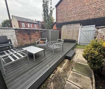 Meadows Road, Sale, M33 - Photo 5
