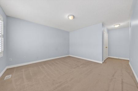 For Lease - 13 Gentry Way, Brampton, Ontario - Photo 4