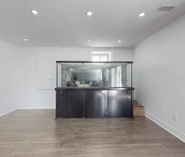 For Lease - 5 Blazing Star Street, East Gwillimbury, Ontario - Photo 3