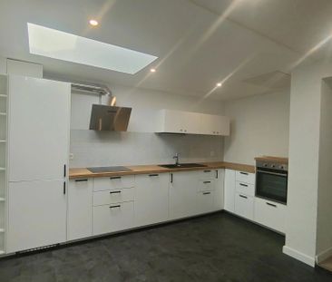 Appartement de 4.5 pièces entièrement refait à neuf au 3ème étage - Photo 4