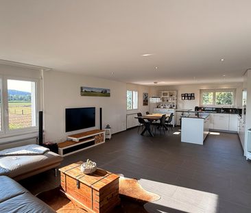 4.5-Zimmer-Wohnung im Eigentumsstandard - absolute Ruhe mit viel Gr... - Photo 3