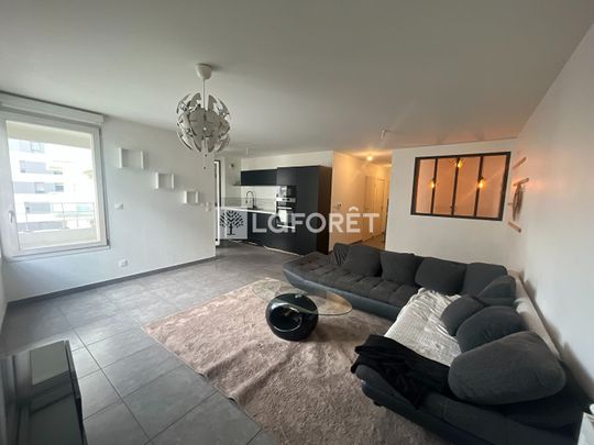 Apartment - Photo 1