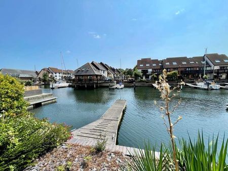 Astra Court, Hythe, SO45 - Photo 5