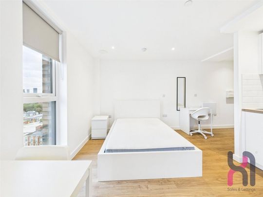 1 bedroom flat to rent - Photo 1