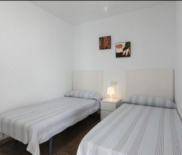 Apartment in Benidorm, for rent - Photo 2