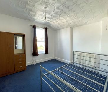 Victoria Park, Fishponds, BS16 2HJ - Photo 3