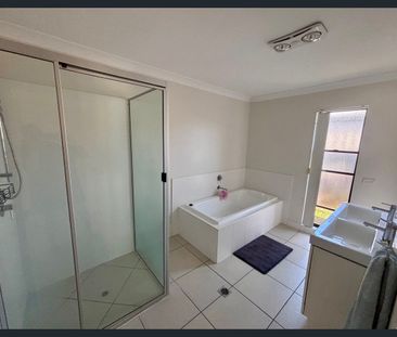 4 Golden Grove Court, Eli Waters, Qld 4655 - Photo 6