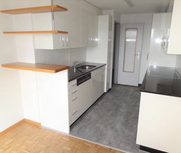 4.5-Zimmer-Wohnung mit Aussicht! - Foto 4