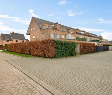 Appartement met ruim terras in doodlopende straat - Foto 1