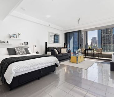 Spectacular north west facing unfurnished studio - Photo 3