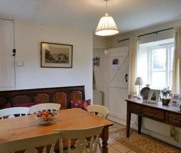 2 bedroom cottage to rent - Photo 2