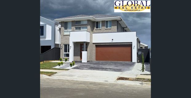 Brand New! ready to move in - Photo 1