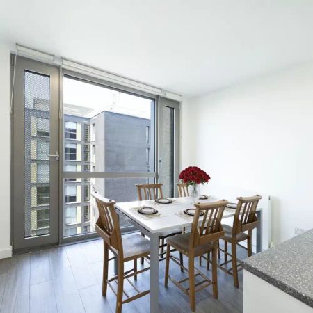 Gold Ensuite - Photo 5