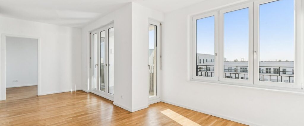 Großzügige Wohnung direkt in der City-West - Photo 1