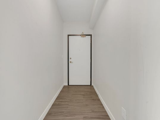For Lease - 128 King Street Unit# 1004, Waterloo, Ontario - Photo 1