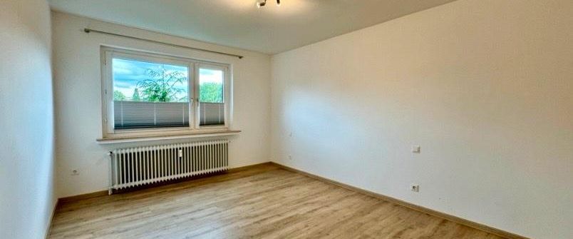 Villenviertel! Schöne 2 ZKB Wohnung mit Südbalkon - Photo 1