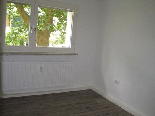 günstige 2,5 Zimmer-Wohnung - Foto 1