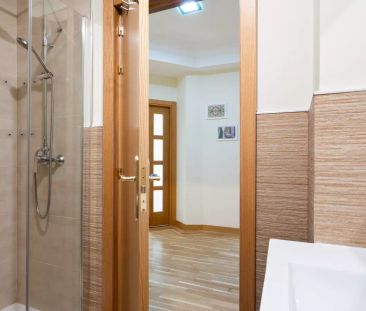 Room in a shared 6-bedroom apartment for rent in Guindalera, perfec... - Photo 6