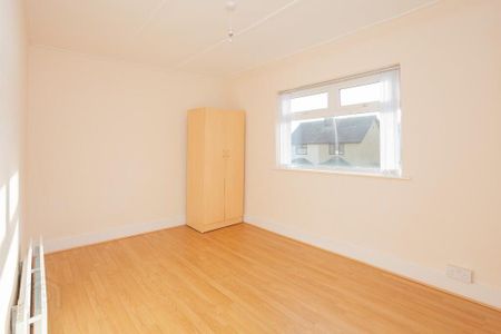 19 Coombe Hill Park, Belfast, BT14 6PN - Photo 4