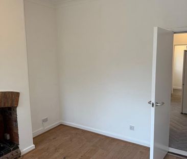 3 Bed End Terrace, Thorneywood Rise, NG3 - Photo 1