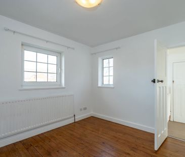 102, Kingsham Road, Chichester - Photo 6