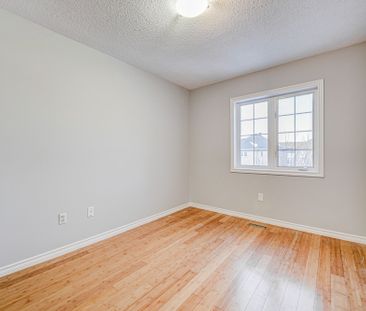 For Lease - 146 Billingsley Crescent, Markham, Ontario - Photo 3